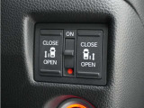 ◆両側電動スライドドア◆狭い駐車場でも乗り降りが楽々♪お子様が隣の車にドアを当ててしまう心配もございません!小さなお子様連れの方もこれで安心。