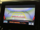 バックモニター付なので後退時に後方が見えるので安心。 車は構造上、死角がたくさんなので万が一を考えると必須ですね。 あくまで補助の為の装備、バックは目視で確認する事が重要ですよ。