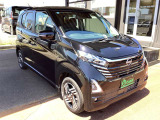 ご納車時には再度洗車・室内清掃を行い展示中についてしまった汚れも落として気持ち良くお乗りいただける状態にして納めさせていただきます!