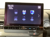 バックカメラの画像です。ガイドラインがスムースな車庫入れをサポートいたします!車庫入れの安心感がアップしますね☆