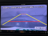 【バックモニター】後ろのカメラの映像をモニターに映し出すことができます!後方の見えない死角や、障害物との距離感をしっかり確認することができます!駐車が苦手な方におすすめです。
