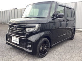 車名の由来:N-BOXの「N」は「New」「Nippon」「Norimono(乗り物)」「Next」のそれぞれの頭文字も含め「これからの新しい日本の乗り物を創造する」という意味合いを込めている。