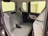 新車・中古車・サービス工場一体型店舗です。中古車はもちろん、ダイハツの新車も販売しておりますので是非一度ご来店下さい!
