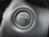 (スマートキー)キーを持ってさえいればドアのロックの開閉、エンジンスタートができます!