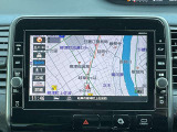 通信ユニット内蔵の日産純正ナビMM516D-L、9インチワイド大型モニター、使いやすいスイッチ/パネルを採用。Blu-ray再生機能、さらに「Apple CarPlay」、「Android Auto(日本初)」にも対応。