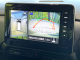 【アラウンドビューモニター】専用のカメラにより、上から見下ろしたような視点で360度クルマの周囲を確認することができます☆死角部分も確認しやすく、狭い場所での切り返しや駐車もスムーズに行えます。
