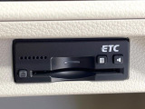 【ETC】高速道路の料金所をストレスなく通過!話題のスポットやサービスエリアに多い「スマートIC」利用時は必須のアイテムです。当店でセットアップを実施、ご納車当日からすぐにご利用いただけます!