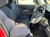 運転席まわりになります。実際に乗って頂き乗り心地をご体験してみてください。