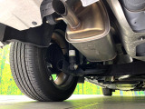 お車を安心してお乗りいただく為には、足回りの定期点検が欠かせません。サービスサポート(有償保証)では無料点検もご提供しており、安心のカーライフをお過ごしいただけるサポート体制が整っています。