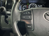 ステアリングスイッチ装備!運転しながら手元でオーディオの操作などができます。