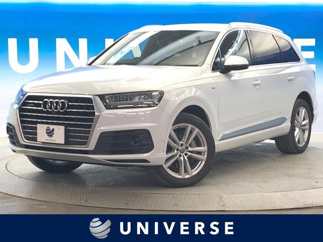 アウディ Q7 