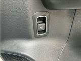 認定中古車フェア期間中はお買い得な特典をご用意しております。ご検討中のお客様はぜひ当店スタッフまでお問い合わせ下さい。