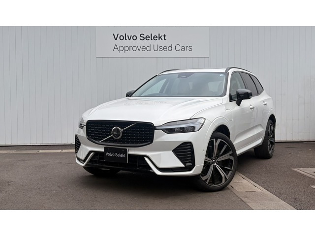 XC60ウルトラ T6 AWD プラグイン ハイブリッド 4WD