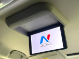 【フリップダウンモニター】大画面モニターで後席でもエンタメをお楽しみいただけます。小さなお子様にも大人気の装備です♪