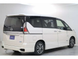 全ての車両に磨き・クリーニングを施し、車本来の輝きのお車を一台でも多く提供出来る努力をスタッフ一同取り組んでおります!是非綺麗な中古車をご覧になってください!