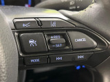 【レーダークルーズコントロール】高速道路での長距離走行が楽に!!自動で速度を保つクルーズコントロールが、衝突軽減システムと連携し、前方の車両を感知して車間を保つように速度調節してくれます!!