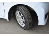 タイヤサイズは155/65R14です