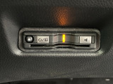 運転席左下にETCがついています。