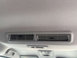 後部座席にはサーキュレーターが空気の循環してくれます!