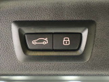 BMWライフをさらに素晴らしいものにするために、BMWカードもご用意しております。ご利用金額1,000円ごとに1ポイントたまります。BMW正規ディーラーでのご利用につきましてはポイントが2倍になります。