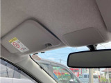 タイヤの相談も承ります。スタッドレス&hArr;ノーマルの履き替えはもちろん。溝が減ってきた、雨の日に不安を感じるお客様も一度ご相談ください。しっかりとご説明させていただきます。