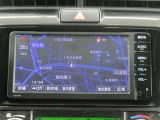 トヨタ純正ナビゲーション付き♪TV・CD・AM・FMが視聴可能☆使い勝手も良く、操作も簡単です!お気に入りの選曲で、通勤・ドライブを快適にどうぞ♪