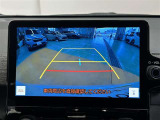 バックモニター装備!駐車時等に活躍♪ ガイドライン付きで、自信が無くても O.K♪ 一度体験すると、無くてはならないものですよ☆