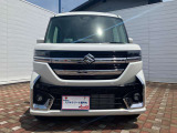 もっともっとたくさんの方にスズキ車を知ってもらうため、常に多くの試乗車、良質な中古車を展示しております。