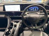 このハンドルを握った時に、車を所有している優越感を味わえますね