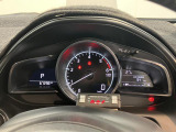ダイハツディーラーでは「ダイハツ認定U-CAR」という基準を設け、車選びに詳しくないお客様でも「安心して選べる」をご提供しています。