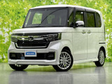 【WECARS】豊富な在庫を大画面モニターで検索可能!オプション装備や内装、タイヤの状態など細部まで御覧頂けます♪詳細はお気軽にスタッフまでお問合せ下さい。
