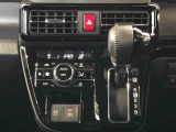 温度を設定すれば、自動で車内の温度管理をしてくれる優れものです♪ATミッションで運転楽々
