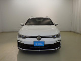 ドイツ車はフロントマスクに特徴がございます。一目でGOLFVARIANTと分かるデザインです。在庫状況もお気軽にお問い合わせください。