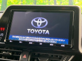 【純正ナビ】人気の純正ナビを装備。オーディオ機能も充実しており、Bluetooth接続すればお持ちのスマホやMP3プレイヤーの音楽を再生可能!毎日の運転がさらに楽しくなります!!