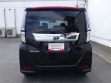 すぐ乗れる中古車も当店はラインナップ!!全車1年距離無制限保証付き!まるまるクリンで内外装キレイ!マイカーローンは最短15分で審査可能!お車のことならまず当店にご相談ください!