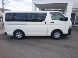 国道1号線 高杉町交差点角です。