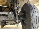 お車を安心してお乗りいただく為には、足回りの定期点検が欠かせません。サービスサポート(有償保証)では無料点検もご提供しており、安心のカーライフをお過ごしいただけるサポート体制が整っています。