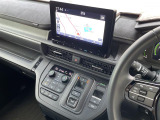 店舗にて現車の確認もいただけますので、お電話で在庫のご確認の上是非ご来店くださいませ。