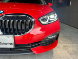 サービスにはドイツ本国と同様に教育と訓練を受け、BMWを知り尽くした「マイスターメカニック」が数多く在籍しております。納車前点検整備で、お客様に安心と安全をお届けいたします。
