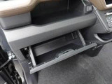 ダイハツディーラーでは『ダイハツ認定中古車』という基準を設け、車選びに詳しくないお客様でも『安心して選べる』をご提供しています。
