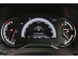 マルチインフォメーションディスプレイ付きのメーターです!エコ運転へ導く多彩な情報を表示してくれます。
