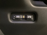 いまや快適なカーライフに欠かせないETCが付いています。