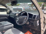 当店の車はルームクリーニング施工済み!納車前には手がけWAX、室内仕上げ清掃で納車をおこなっております!