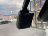 【ドライブレコーダー】映像・音声などの運転中の記録を残します。事故などを起こした起こされた時の証拠になりえますので、もしも時でも安心ですね。