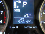 たとえばダイハツのお店にある、たくさんのスマアシ搭載車は、正常に作動する事をしっかり確認します。