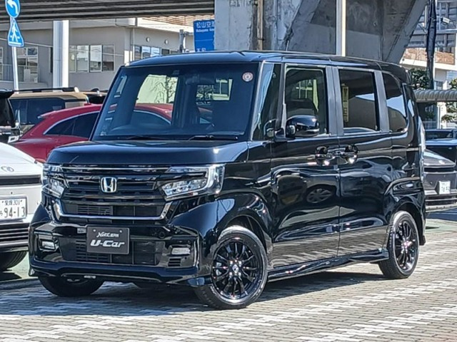 ホンダ N-BOXカスタム 