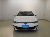 ドイツ車はフロントマスクに特徴がございます。一目でGOLFと分かるデザインです。在庫状況もお気軽にお問い合わせください。