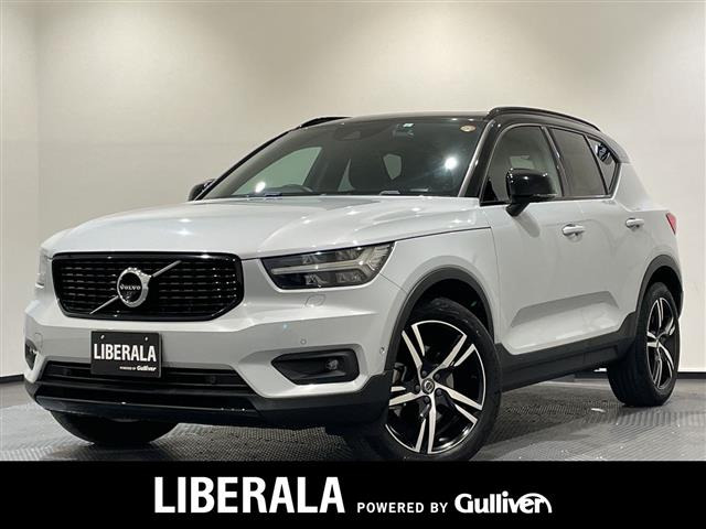 XC40 B4 AWD Rデザイン 4WD 4WD サンルーフ