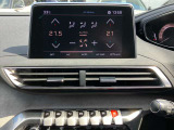 認定中古車は新車登録から9年以内のディーラー車を点検整備。プジョーを知り尽くした正規ディーラーが源泉した高い品質のクルマだけをお届けいたします。