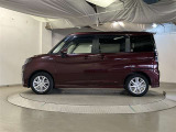 両側パワースライドドア付きだから、狭い駐車スペースなどでの 乗り降りラクラク!小さなお子さまのいるご家庭には嬉しい装備。